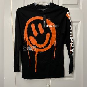 Long sleeve “Be Happy” Tee